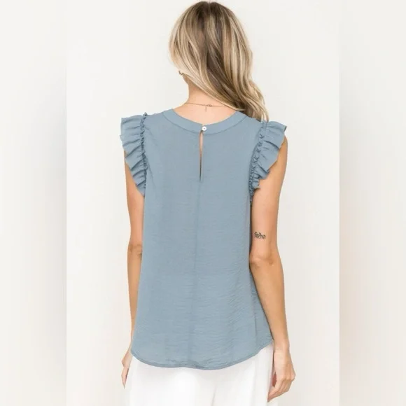 Hem & Thread | Women's Blue Ruffle Crochet Lace Top M NWT - Picture 2 of 2